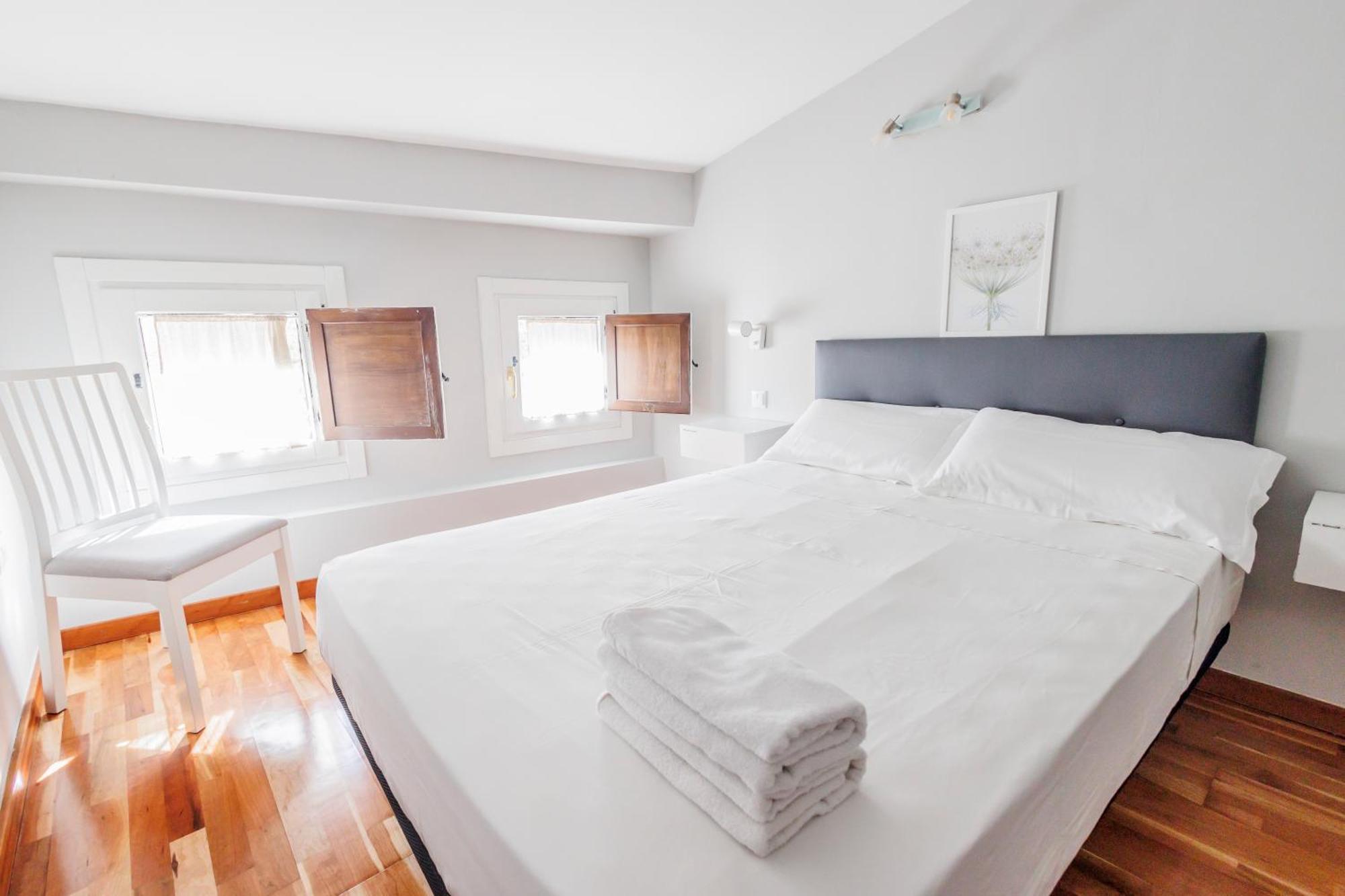 Barco Apartment Toledo Exterior photo